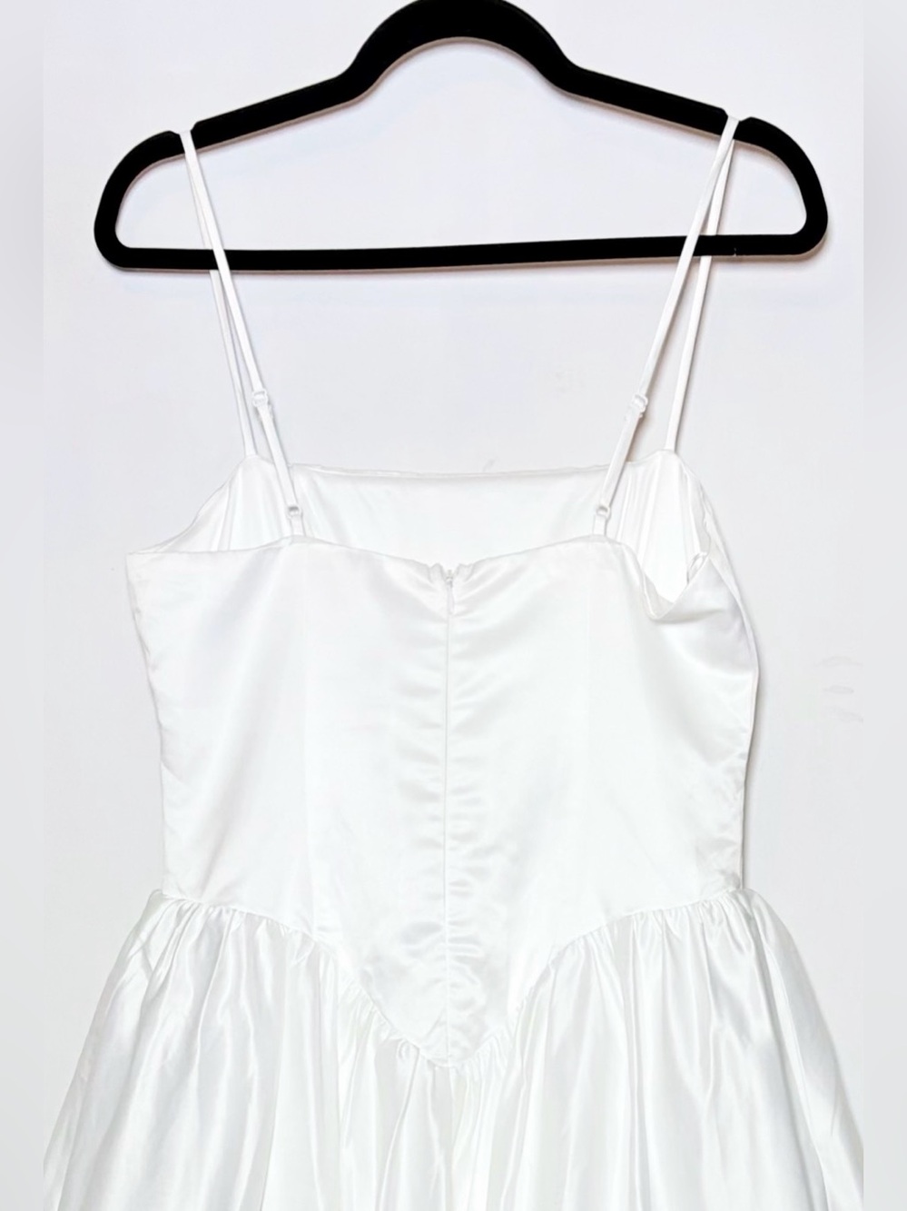 NWT Lulus Arabella White Basque Waist Maxi Dress, Size Medium - Picture 8 of 16